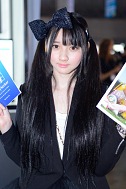 画像ギャラリー No.137のサムネイル画像 / ［TGS 2013］麗しの東京ゲームショウ2013コンパニオン写真集Part2を掲載。今度は900枚超の写真で綴る特盛版，2週間限定で「ZIPでくれ」にも対応