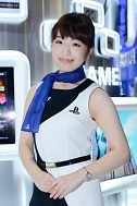 画像ギャラリー No.185のサムネイル画像 / ［TGS 2013］麗しの東京ゲームショウ2013コンパニオン写真集Part2を掲載。今度は900枚超の写真で綴る特盛版，2週間限定で「ZIPでくれ」にも対応