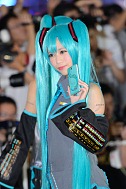 画像ギャラリー No.404のサムネイル画像 / ［TGS 2013］麗しの東京ゲームショウ2013コンパニオン写真集Part2を掲載。今度は900枚超の写真で綴る特盛版，2週間限定で「ZIPでくれ」にも対応