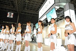 画像ギャラリー No.907のサムネイル画像 / ［TGS 2013］麗しの東京ゲームショウ2013コンパニオン写真集Part2を掲載。今度は900枚超の写真で綴る特盛版，2週間限定で「ZIPでくれ」にも対応