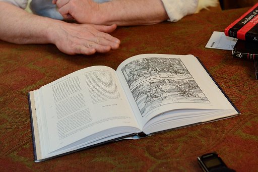 画像ギャラリー No.009のサムネイル画像 / 「DARK SOULS II」の剣術指導をしたジェイ・ノイズ氏に「騎士道剣術」を教えてもらった。中世文化を伝えるティンタジェルの門を叩く