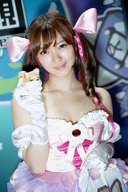画像ギャラリー No.007のサムネイル画像 / ［TGS 2014］どーんと620枚，コンパニオンさんの艶姿を今年もZIPで固めてうｐしてみた。東京ゲームショウ2014コンパニオン写真集公開