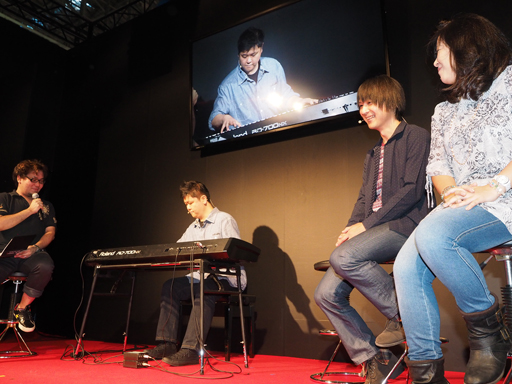 画像ギャラリー No.006のサムネイル画像 / ［TGS 2014］伊藤賢治氏，光田康典氏，下村陽子氏が激語り。サプライズ生演奏もあった「SQUARE ENIX MUSIC コンポーザー トークショウ」をレポート