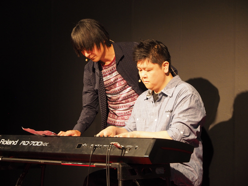 画像ギャラリー No.009のサムネイル画像 / ［TGS 2014］伊藤賢治氏，光田康典氏，下村陽子氏が激語り。サプライズ生演奏もあった「SQUARE ENIX MUSIC コンポーザー トークショウ」をレポート