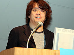 画像ギャラリー No.002のサムネイル画像 / ［CEDEC 2015］レベルファイブの日野晃博氏が，開催3日めの基調講演で「妖怪ウォッチ」のヒットの理由と，9年間のクロスメディア展開で得た教訓を披露