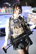 画像ギャラリー No.150のサムネイル画像 / ［TGS 2015］今年もZIPでいくぞ！ 東京ゲームショウ2015こんぱに☆ガールズ写真集掲載
