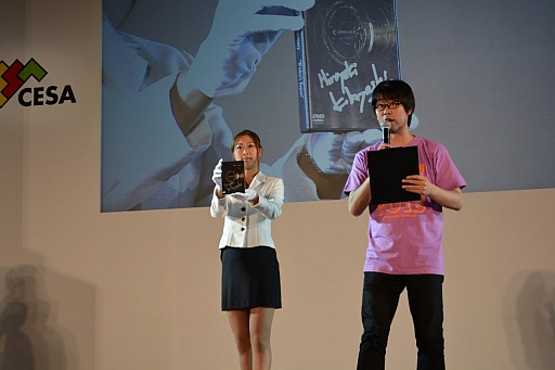 画像ギャラリー No.033のサムネイル画像 / ［TGS 2015］「イナウサ」の妖怪メダルや田中将大選手のサインボールなど，数々のレアアイテムが出品されたチャリティオークションをレポート