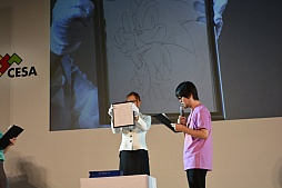 画像ギャラリー No.036のサムネイル画像 / ［TGS 2015］「イナウサ」の妖怪メダルや田中将大選手のサインボールなど，数々のレアアイテムが出品されたチャリティオークションをレポート