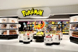 画像ギャラリー No.002のサムネイル画像 / 「ポケモンセンター キョウト」が16日にオープン。全国各店で記念の「ホウオウ(オメガルビー・アルファサファイア)」をプレゼント