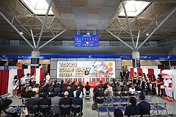 画像ギャラリー No.002のサムネイル画像 / ［TGS 2016］東京ゲームショウ2016が本日開幕！ 37の国と地域から614の企業と団体が参加し，出展予定タイトルは1523タイトルにのぼる
