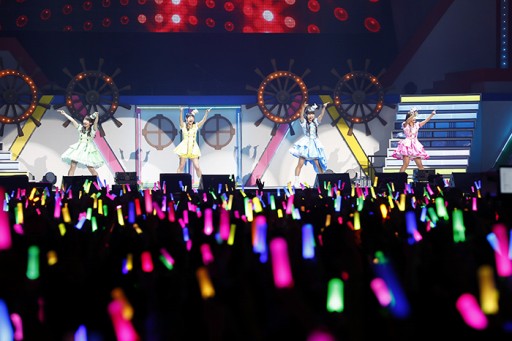 画像ギャラリー No.001のサムネイル画像 / ミルキィホームズ，Poppin' Party，Aqoursなど豪華出演陣によるパフォーマンスで盛り上がりを見せた「ブシロード10周年ライブ」をレポート