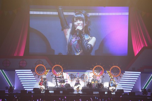 画像ギャラリー No.009のサムネイル画像 / ミルキィホームズ，Poppin' Party，Aqoursなど豪華出演陣によるパフォーマンスで盛り上がりを見せた「ブシロード10周年ライブ」をレポート