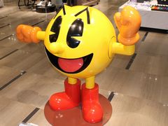 銀座三越で開催中のパックマン生誕37周年イベント「PAC-MAN meets Ginza Mitsukoshi」に行ってみた。先行販売グッズがずらり