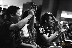 画像ギャラリー No.006のサムネイル画像 / EVO Japan 2018のプレ大会オープントーナメント「賽[sài]」。595名がエントリーし，Twitch総視聴者数は27万6460人に