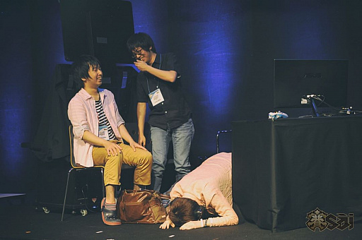 画像ギャラリー No.029のサムネイル画像 / 写真で振り返るEVO Japanプレ大会「賽[sài]」の2日間。メインタイトルの優勝者インタビューも掲載