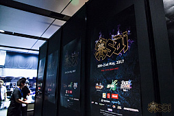 画像ギャラリー No.038のサムネイル画像 / 写真で振り返るEVO Japanプレ大会「賽[sài]」の2日間。メインタイトルの優勝者インタビューも掲載