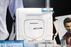 画像ギャラリー No.009のサムネイル画像 / ［TGS 2017］ファンの心の中でいつまでも生き続けるセガハード。TGS 2017会場で購入可能な50種類以上のセガ歴代ハードグッズを紹介