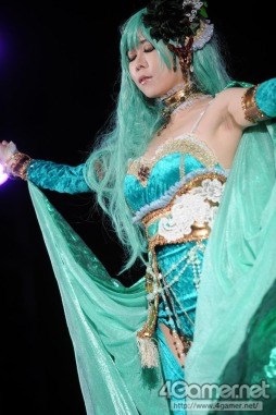 画像ギャラリー No.114のサムネイル画像 / ［TGS 2017］200人超のコスプレイヤーがステージで競演。「Cosplay Collection Night @TGS」を写真でレポート