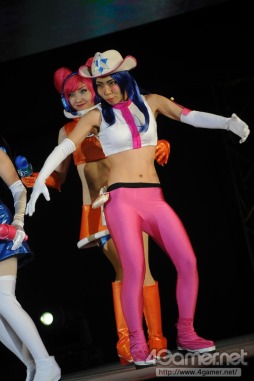 画像ギャラリー No.346のサムネイル画像 / ［TGS 2017］200人超のコスプレイヤーがステージで競演。「Cosplay Collection Night @TGS」を写真でレポート