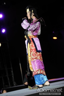 画像ギャラリー No.395のサムネイル画像 / ［TGS 2017］200人超のコスプレイヤーがステージで競演。「Cosplay Collection Night @TGS」を写真でレポート