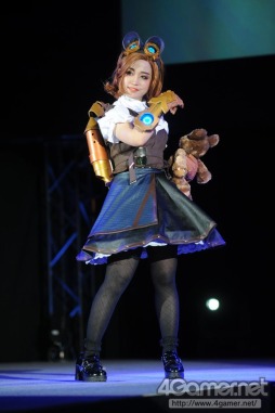 画像ギャラリー No.444のサムネイル画像 / ［TGS 2017］200人超のコスプレイヤーがステージで競演。「Cosplay Collection Night @TGS」を写真でレポート
