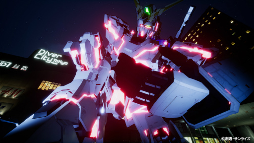 画像ギャラリー No.003のサムネイル画像 / VR ZONEの新アクティビティ「ガンダムユニコーンVR 激突・ダイバ上空」レポート。夜のお台場上空でUCガンダムとシナンジュが激突