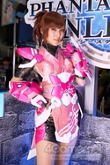 画像ギャラリー No.137のサムネイル画像 / ［TGS 2017］これを見ないとTGSが終わらない？　恒例のコンパニオン・コスプレイヤー写真集第1弾をお届け