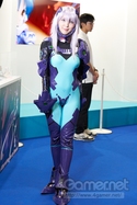 画像ギャラリー No.196のサムネイル画像 / ［TGS 2017］これを見ないとTGSが終わらない？　恒例のコンパニオン・コスプレイヤー写真集第1弾をお届け