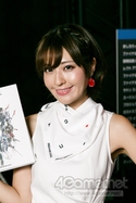 画像ギャラリー No.309のサムネイル画像 / ［TGS 2017］これを見ないとTGSが終わらない？　恒例のコンパニオン・コスプレイヤー写真集第1弾をお届け