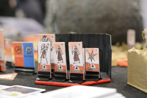 画像ギャラリー No.003のサムネイル画像 / ［SPIEL’17］日本サブカルテイスト満載なボードゲーム「Tsukuyumi: Full Moon Down」と，ドイツのインディーズ・ボードゲーム事情