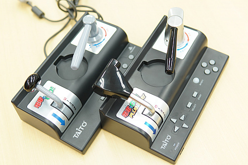画像ギャラリー No.003のサムネイル画像 / 「電車でGO！ PLUG＆PLAY」プレイレポート。14年の時を経て「電車でGO！ FINAL」が“マスコン型ゲーム機”として復活