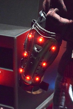 画像ギャラリー No.026のサムネイル画像 / “攻殻”の電脳空間で光学迷彩を駆使してハッキング。VR ZONE「近未来制圧戦アリーナ 攻殻機動隊 ARISE Stealth Hounds」はVR版サバゲーだ