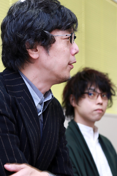 画像ギャラリー No.009のサムネイル画像 / 逆2.5次元,なぜ舞台からはじまった? イシイジロウ氏と松崎史也氏に舞台「龍よ、狼と踊れ」プロジェクトの経緯を聞く