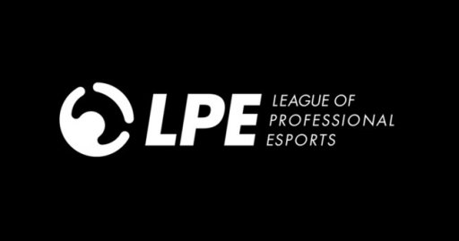 画像ギャラリー No.004のサムネイル画像 / ［gamescom］モバイルゲームのアカツキが，eスポーツリーグ「LPE」を立ち上げる狙いとは？ gamescom会場で話を聞いてみた