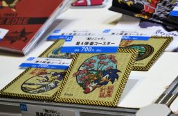 画像ギャラリー No.021のサムネイル画像 / ［TGS 2018］Tシャツにぬいぐるみ，ゲーマー向けデスクにフライパン……。東京ゲームショウ2018の物販ブースを紹介