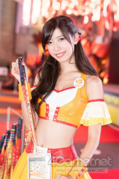 画像ギャラリー No.001のサムネイル画像 / TGS 2018会場を彩ったコンパニオン・コスプレイヤーの写真集をお届け。もちろんZIPファイル付き