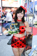 画像ギャラリー No.063のサムネイル画像 / TGS 2018会場を彩ったコンパニオン・コスプレイヤーの写真集をお届け。もちろんZIPファイル付き