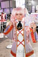 画像ギャラリー No.088のサムネイル画像 / TGS 2018会場を彩ったコンパニオン・コスプレイヤーの写真集をお届け。もちろんZIPファイル付き