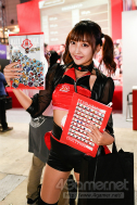 画像ギャラリー No.112のサムネイル画像 / TGS 2018会場を彩ったコンパニオン・コスプレイヤーの写真集をお届け。もちろんZIPファイル付き