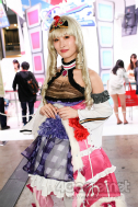 画像ギャラリー No.210のサムネイル画像 / TGS 2018会場を彩ったコンパニオン・コスプレイヤーの写真集をお届け。もちろんZIPファイル付き