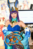 画像ギャラリー No.296のサムネイル画像 / TGS 2018会場を彩ったコンパニオン・コスプレイヤーの写真集をお届け。もちろんZIPファイル付き