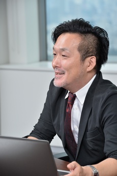 画像ギャラリー No.017のサムネイル画像 / 【PR】“eスポーツ選手”の実態に迫る。実業団スタイルで働く世界大会で優勝したゲーマーは普段，どんな仕事を？