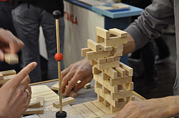 画像ギャラリー No.057のサムネイル画像 / 「SPIEL’18。こんなゲームもありました」。取材班が時間切れで無念の涙を飲んだゲームの数々を,写真だけでもご紹介