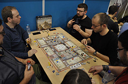 画像ギャラリー No.078のサムネイル画像 / 「SPIEL’18。こんなゲームもありました」。取材班が時間切れで無念の涙を飲んだゲームの数々を,写真だけでもご紹介