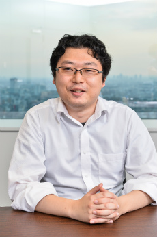 画像ギャラリー No.011のサムネイル画像 / 【PR】男色ディーノ選手がデバッグ業務に挑戦。適性テストの結果はいかに? デジタルハーツの“エキスパートデバッガー”に突撃取材も