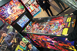 画像ギャラリー No.002のサムネイル画像 / ［JAEPO2019］ピンボールがナウい！ Stern PinballやJersey Jack Pinballが日本上陸。対戦型のマシンも