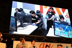 画像ギャラリー No.004のサムネイル画像 / ［闘会議2019］プロゲーマーチームチーム「FAV gaming」全部門が集結したトークセッションをレポート