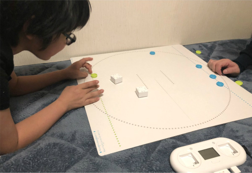 画像ギャラリー No.006のサムネイル画像 / ゲームも工作もプログラミングも楽しめる！　ソニーの小型ロボット「toio」体験レポート