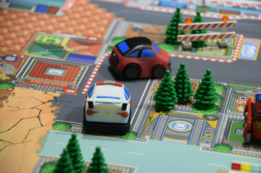 画像ギャラリー No.001のサムネイル画像 / SIEのロボットトイ「toio」が新展開。専用タイトル第4弾「トイオ・ドライブ」や技術仕様の公開がアナウンスされた発表会をレポ―ト