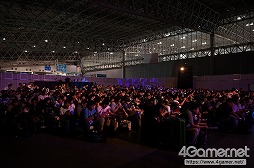 画像ギャラリー No.002のサムネイル画像 / 東京ゲームショウ恒例のイベント「Cosplay Collection Night」フォトレポート。国内外のコスプレイヤーたちがステージで競演